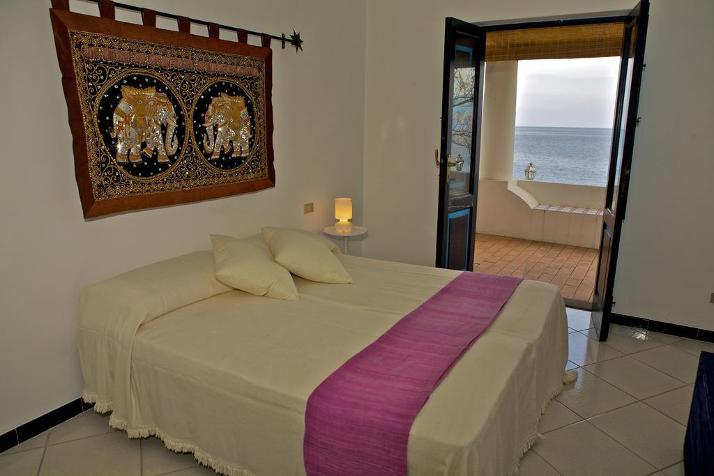 La Terrazza Sul Mare Apartment Santa Marina Salina Bagian luar foto